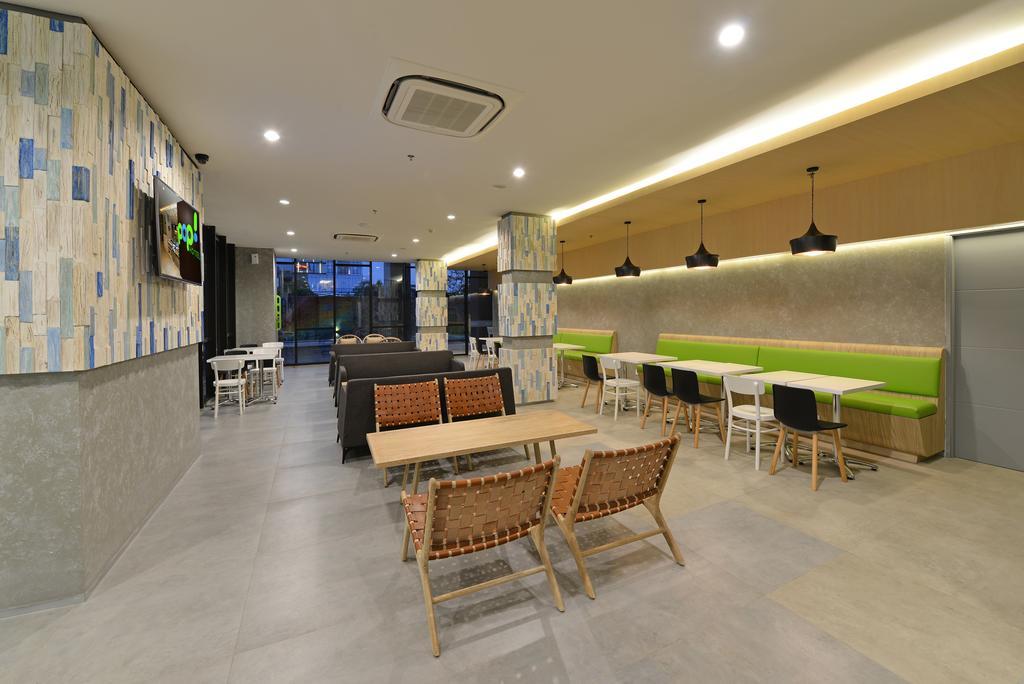 Pop! Hotel Timoho Yogyakarta Eksteriør billede
